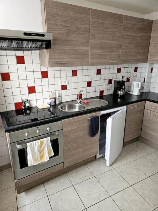 Gite Le Carassin Bouillon Exterior photo